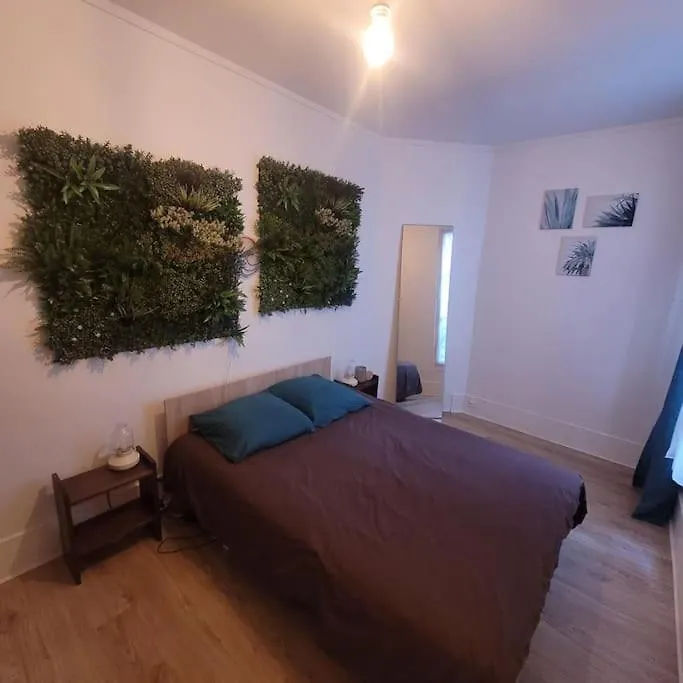 La Fourche Apartment Paris
