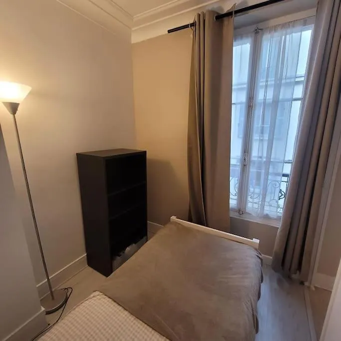 La Fourche Apartment Paris 0*,  France